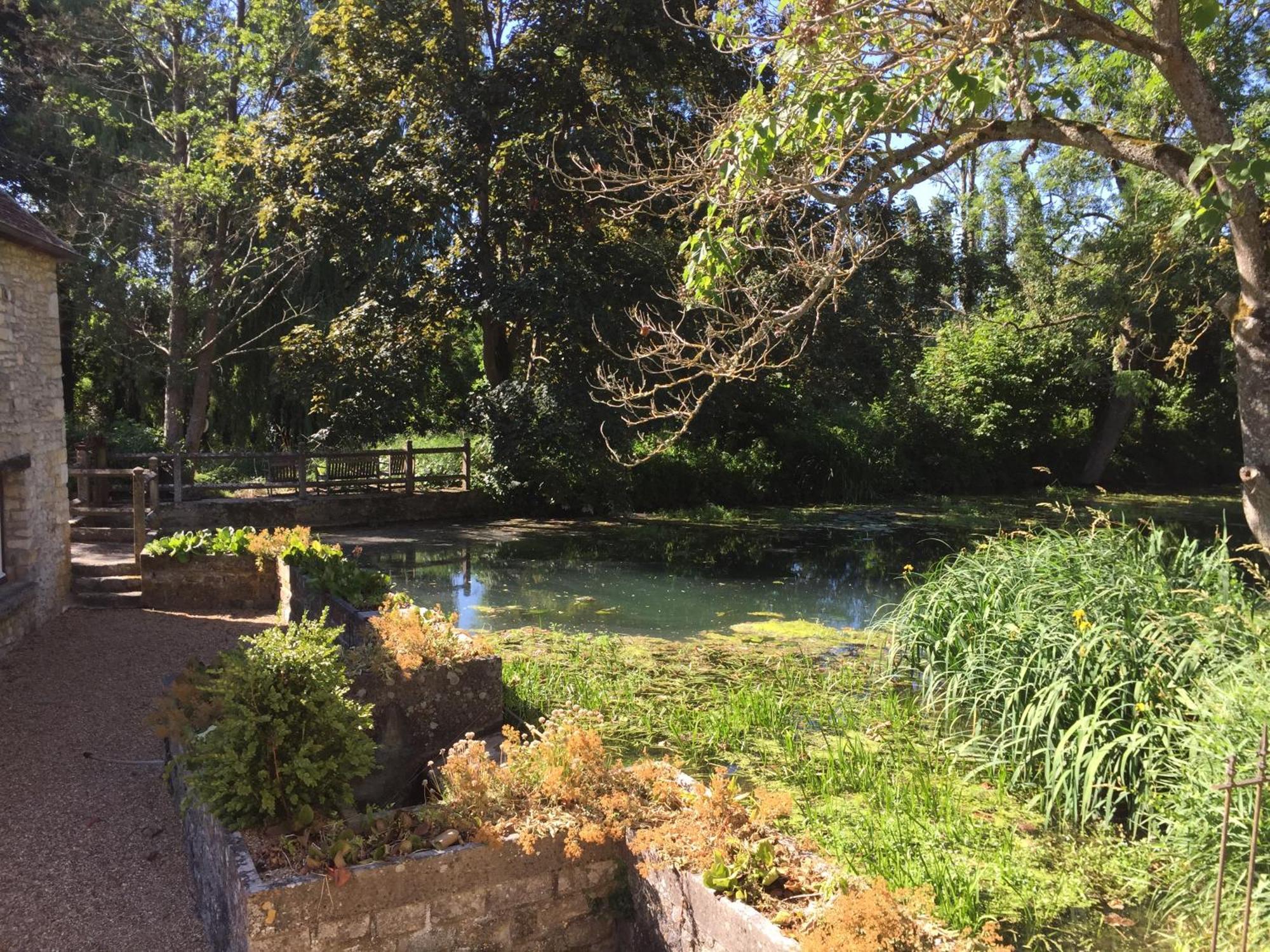 Le Domaine Du Moulin Foulon Hotel Essay Exterior foto
