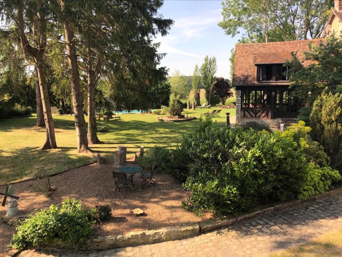 Le Domaine Du Moulin Foulon Hotel Essay Exterior foto